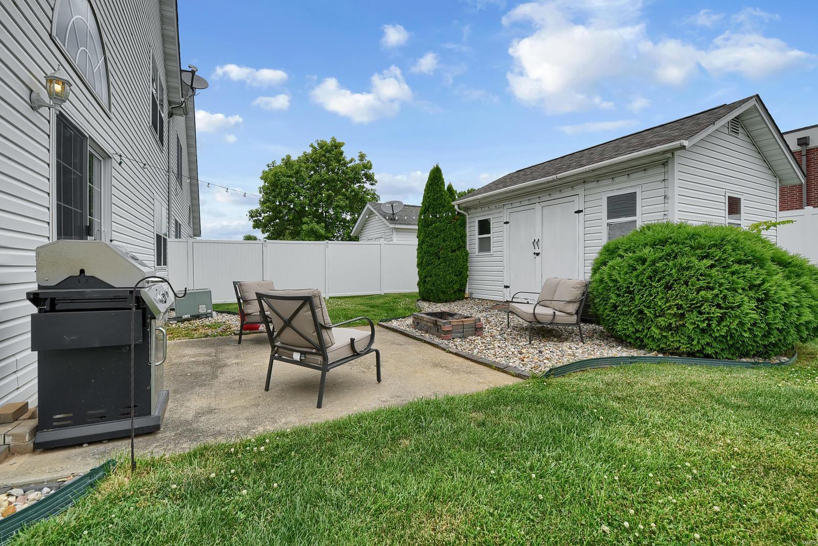 1330 Rachael Lane Waterloo, IL 62298 - Photo 23 of 25