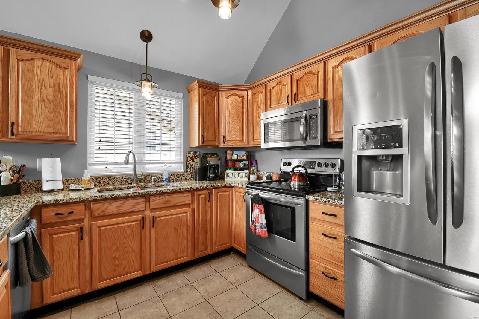 1330 Rachael Lane Waterloo, IL 62298 - Photo 8 of 25