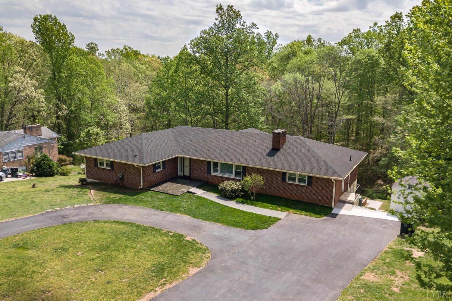 918 Rothowood Road Lynchburg, VA 24503 - Photo 1 of 57 Gallery Image 1