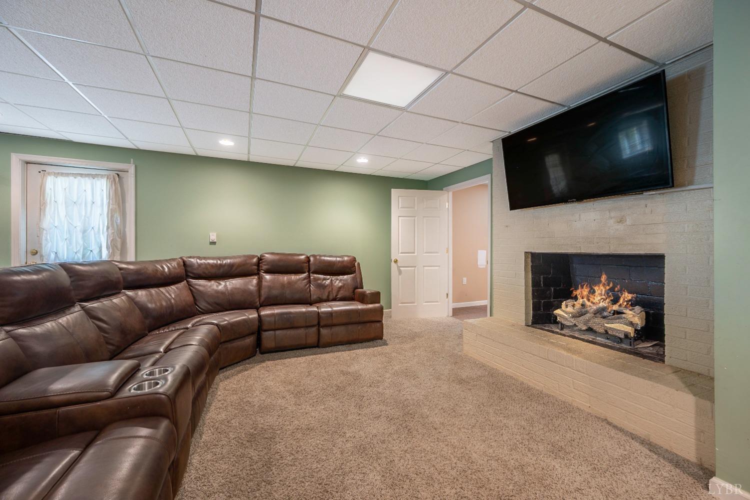918 Rothowood Road Lynchburg, VA 24503 - Photo 49 of 57 Gallery Image 49