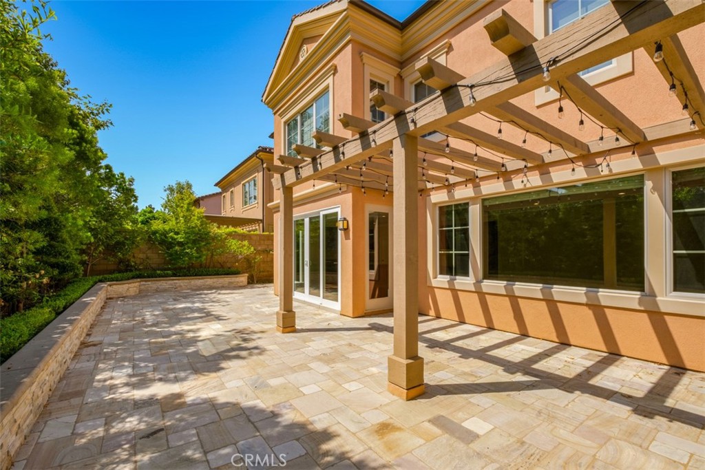 61 Triana Irvine, CA 92618 - Photo 35 of 56 a view of a house with a small yard