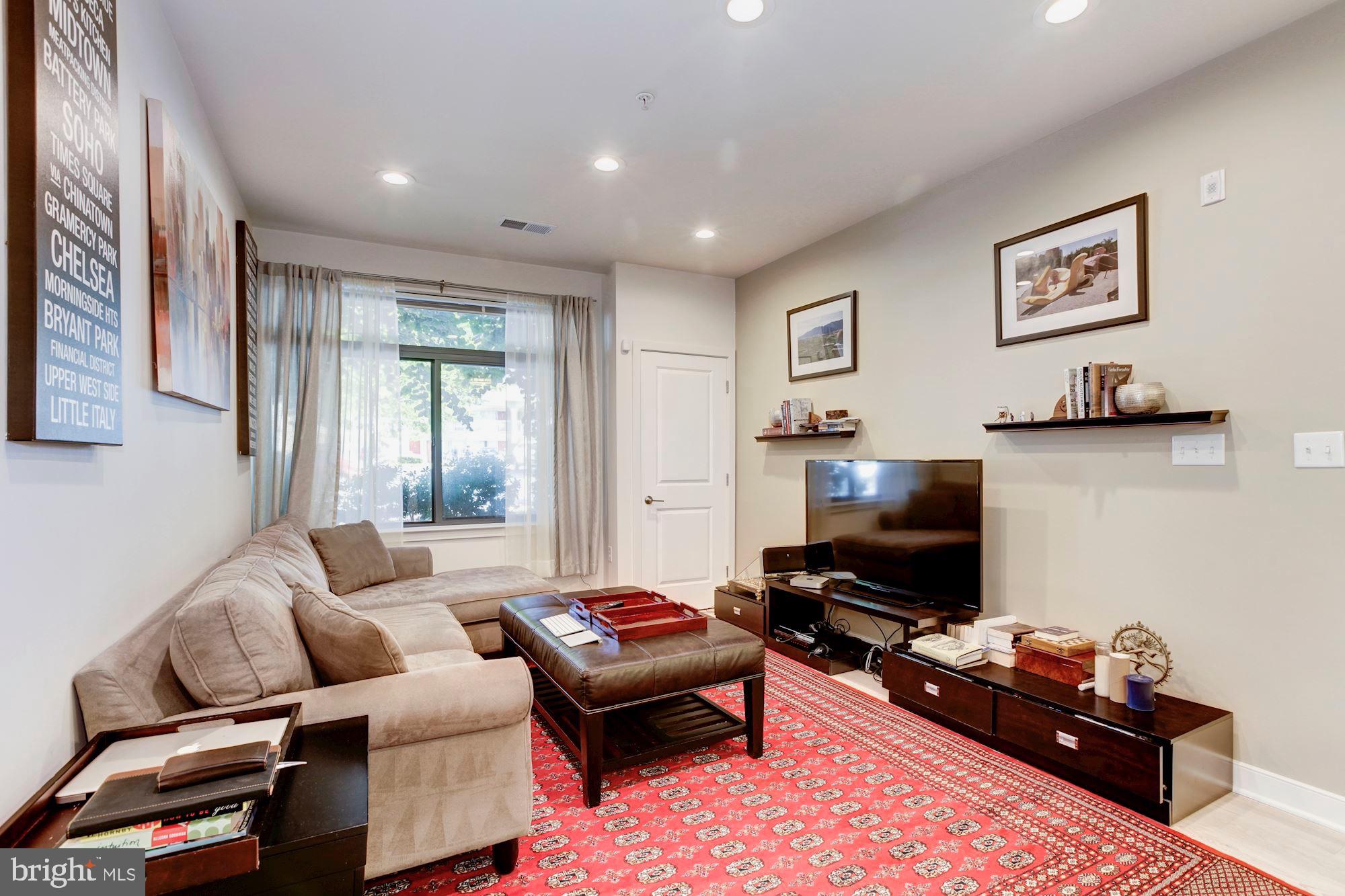 8005 13th Street, Unit 104 Silver Spring, MD 20910 - Photo 8 of 42 Gallery Image 8