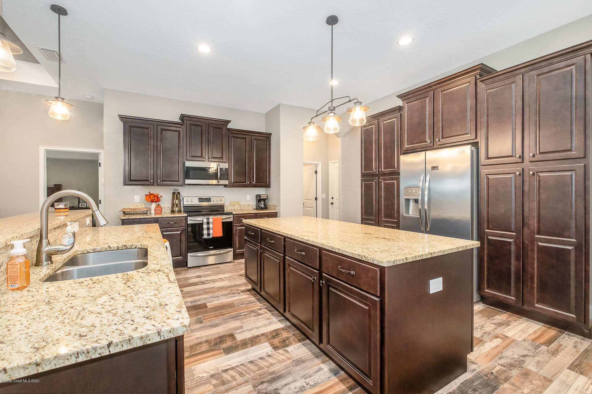 3405 Flounder Creek Road Mims, FL 32754 - Photo 8 of 28 DSCF8258-Edit