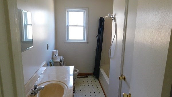 677 Country Road Austinville, VA 24312 - Photo 20 of 24 Gallery Image 20