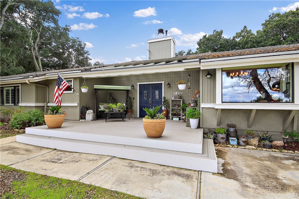 2540 Alturas Road Atascadero, CA 93422 - Photo 3 of 43 Front View