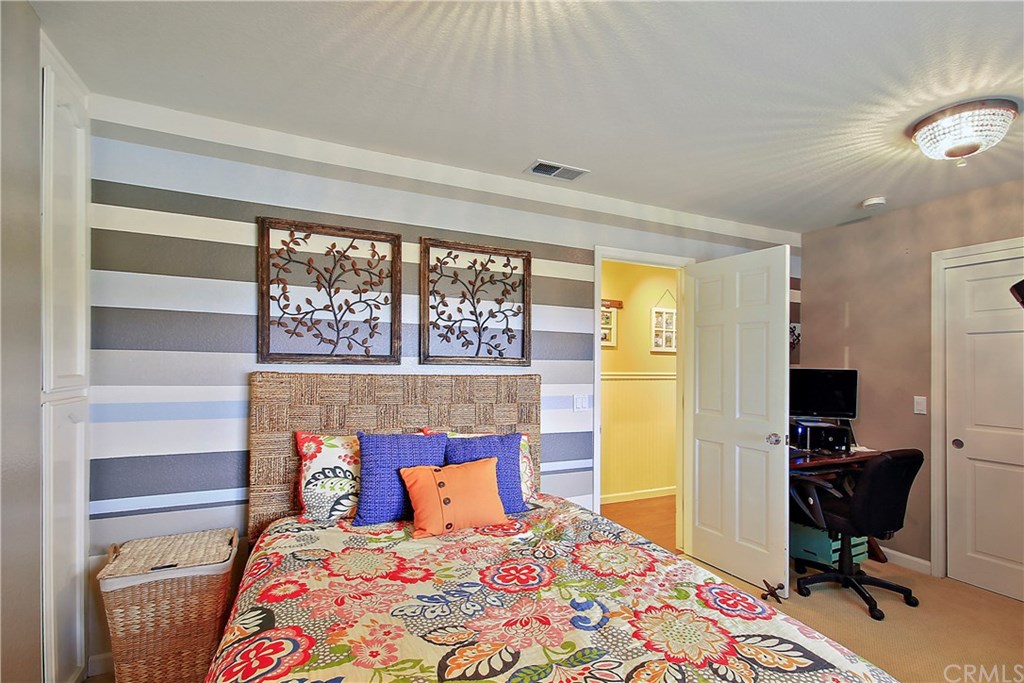 2540 Alturas Road Atascadero, CA 93422 - Photo 24 of 43 Guest Bedroom 1