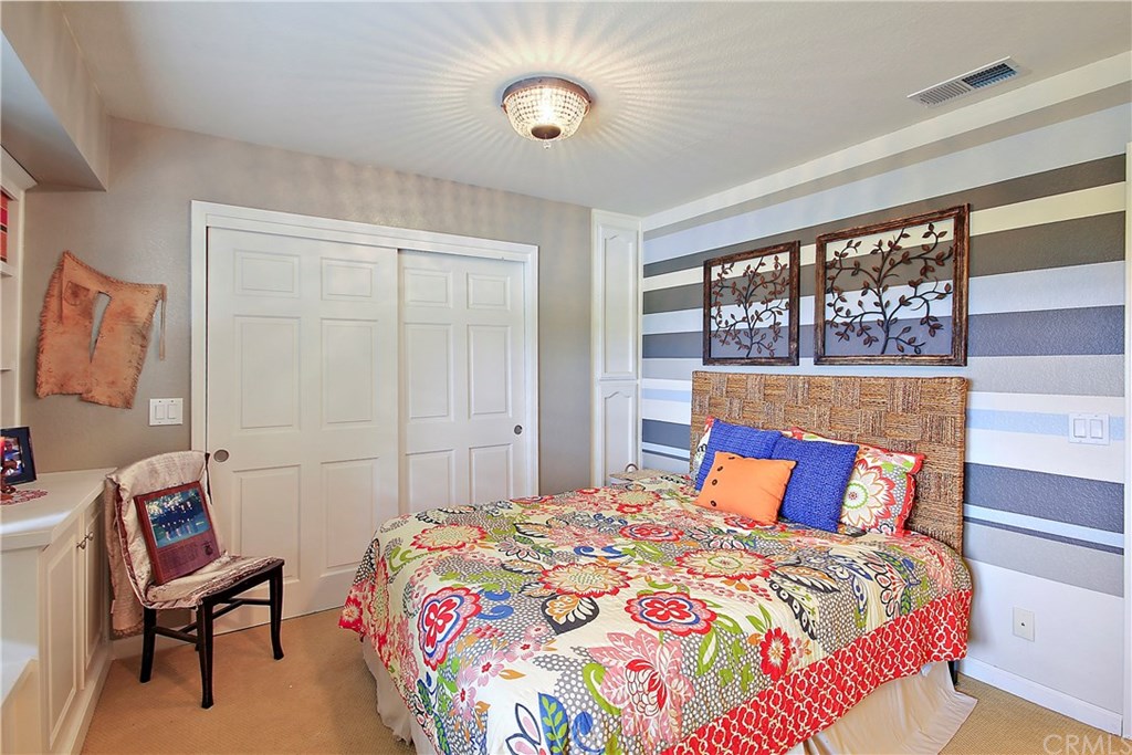 2540 Alturas Road Atascadero, CA 93422 - Photo 25 of 43 Guest Bedroom 1