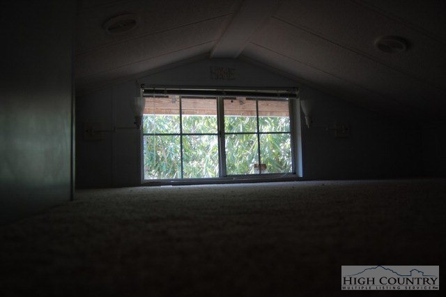 247 River Road Newland, NC 28657 - Photo 10 of 18 Gallery Image 10