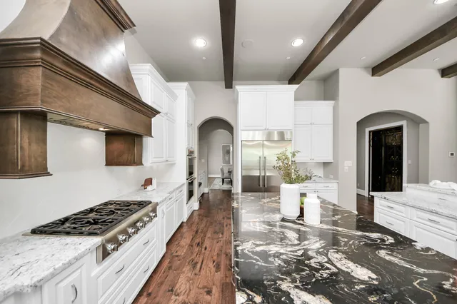 $1,895,000 | 4809 Elm Street, Bellaire, TX 77401