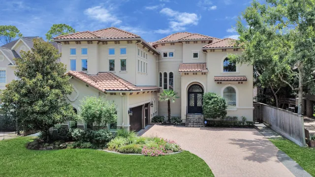 $1,895,000 | 4809 Elm Street, Bellaire, TX 77401