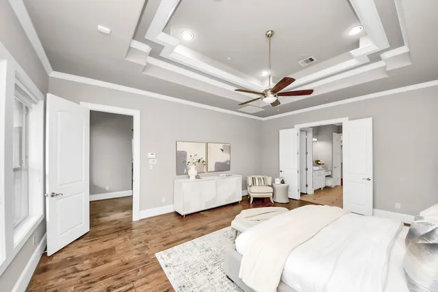 $1,895,000 | 4809 Elm Street, Bellaire, TX 77401