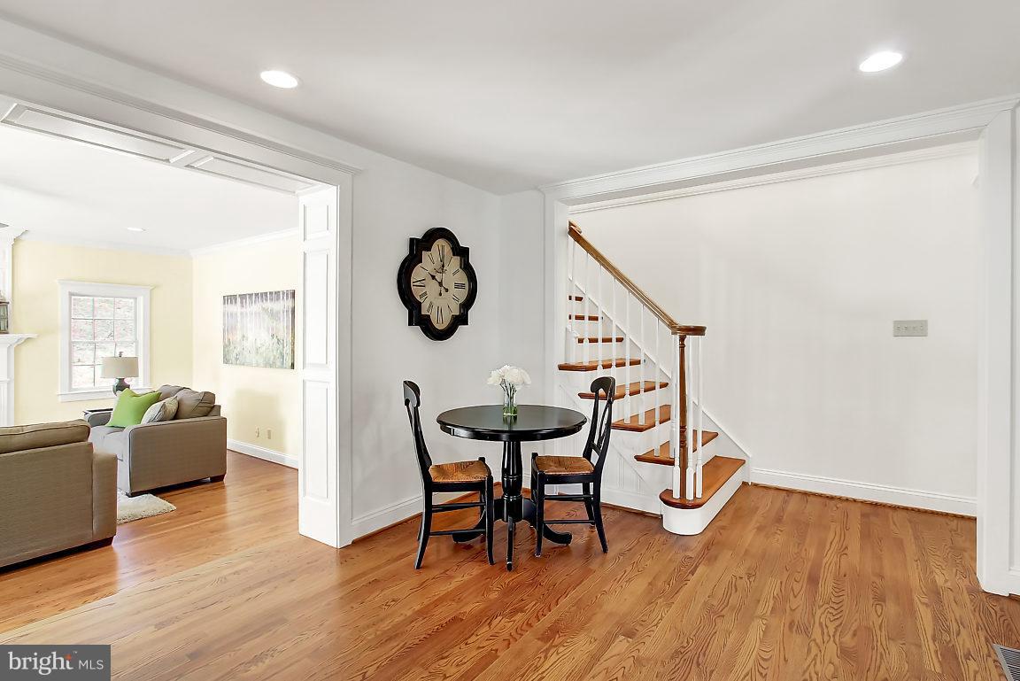 2204 Shepperd Road Monkton, MD 21111 - Photo 11 of 30 Eat In Breakfast Area