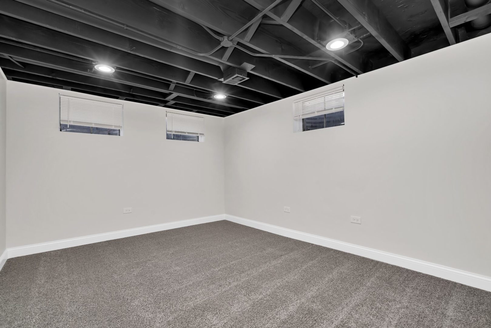 5332 Crescent Lane, Unit D Oak Forest, IL 60452 - Photo 14 of 17 a view of empty room