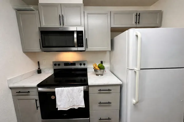$255,000 | 2900 Andre Lane, Unit 241, Turlock, CA 95382