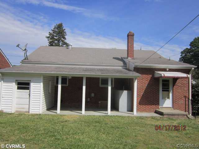 3001 Putney Road Richmond, VA 23228 - Photo 9 of 11 Exterior Back