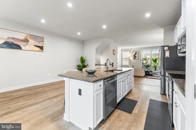 $3,950 | 117 Hawlings River Road, Laurel, MD 20708