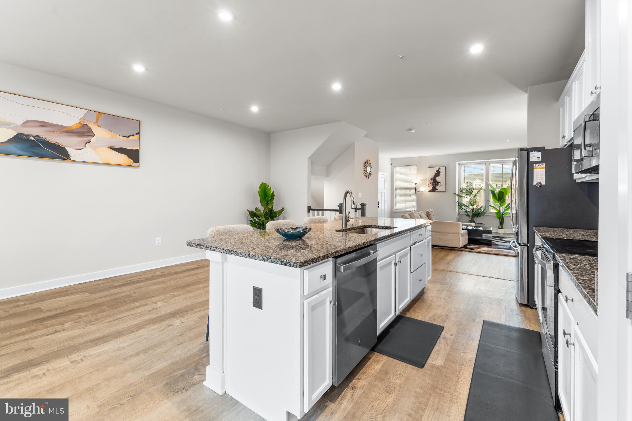 117 Hawlings River Road Laurel, MD 20708 - Photo 11 of 33 Modern kitchen with open layout charm.