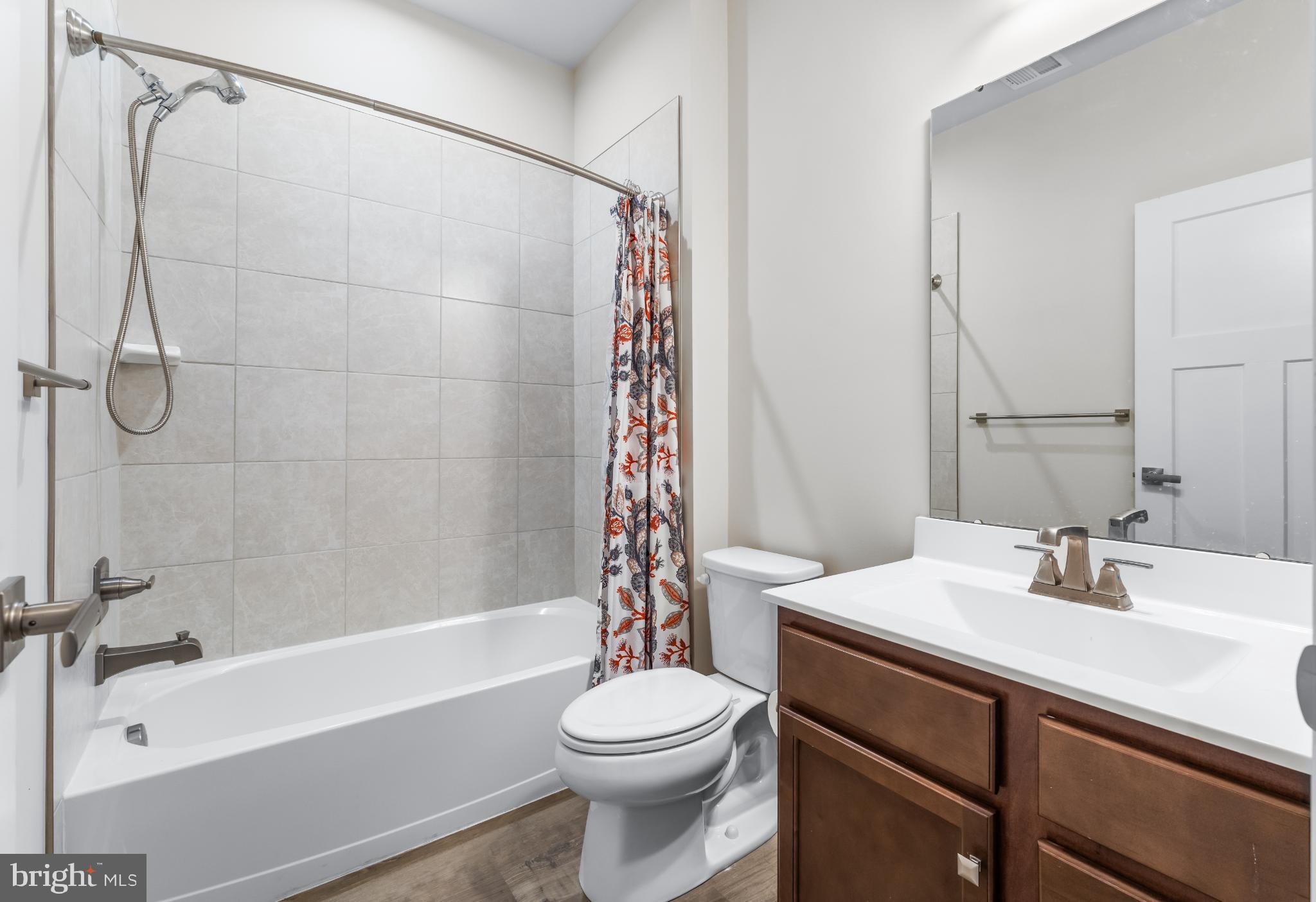 117 Hawlings River Road Laurel, MD 20708 - Photo 27 of 33 Modern bathroom with elegant finishes.