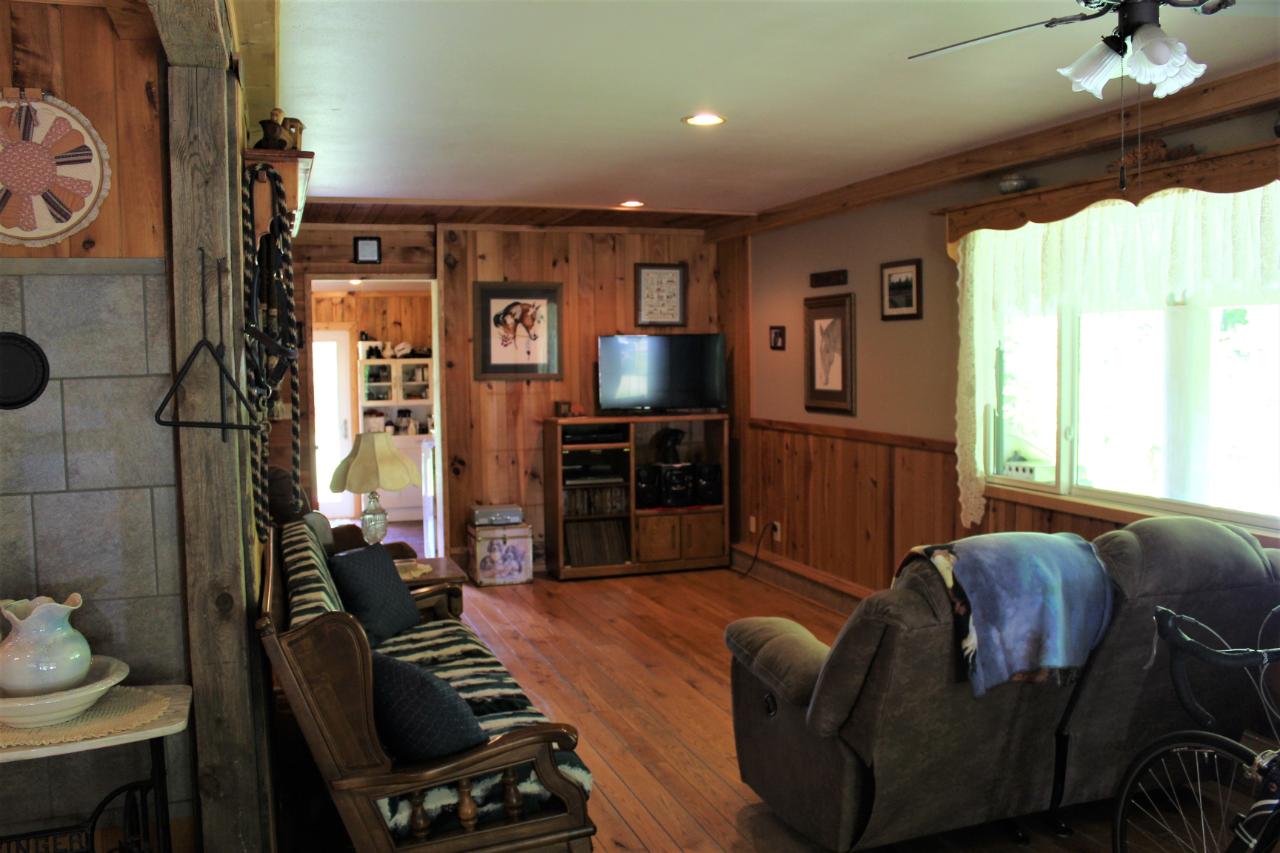 12335 Felser Road Tripoli, WI 54564 - Photo 12 of 27 Gallery Image 12