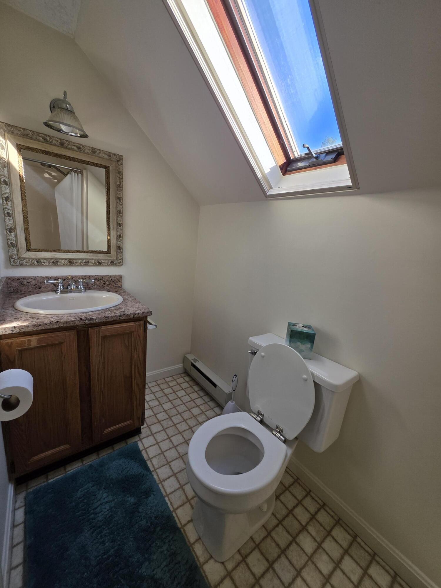 38 Cluf Bay Road, Unit 38 Brunswick, ME 04011 - Photo 35 of 46 Upstairs Bathroom