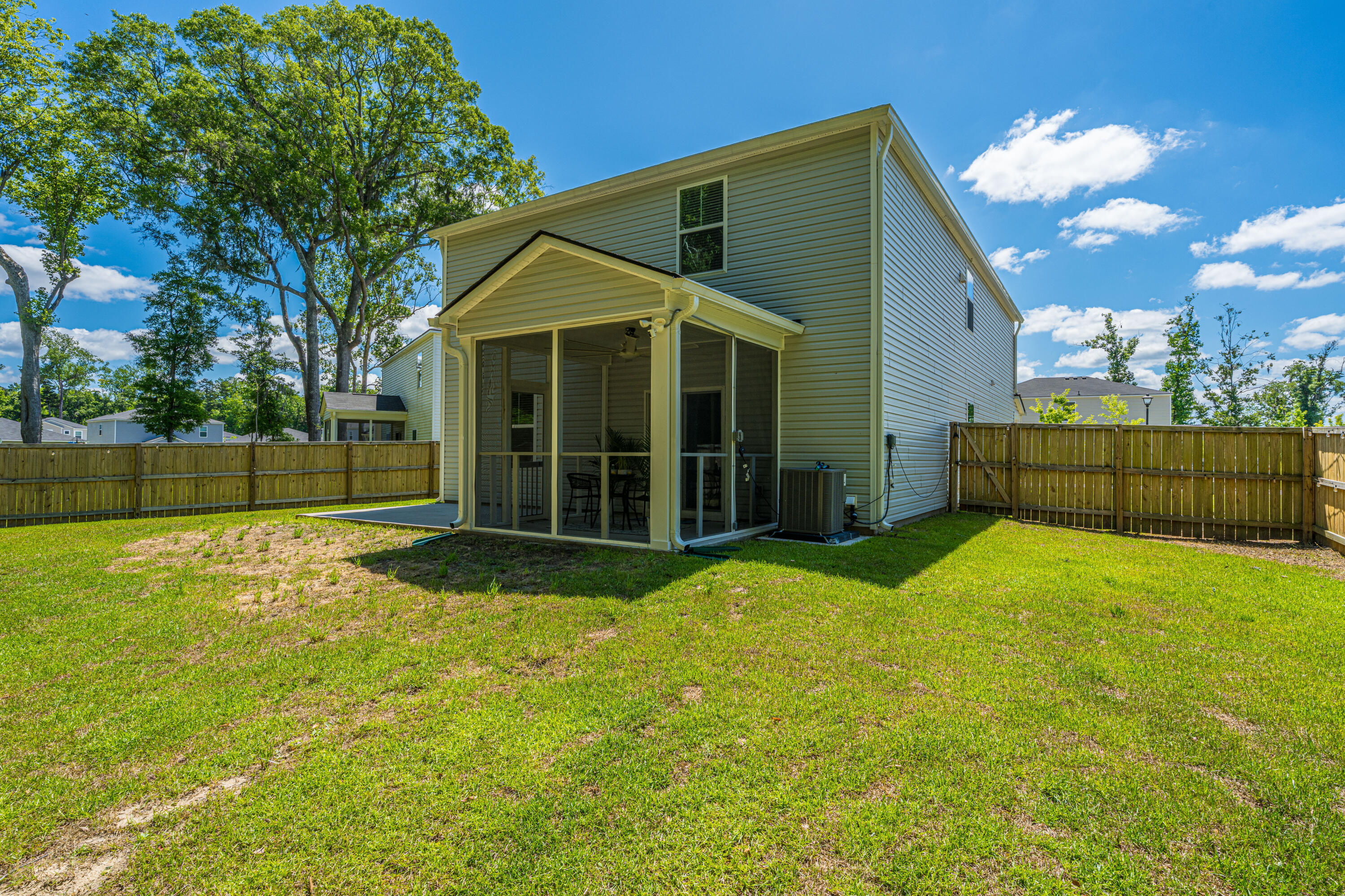 496 Minim Street Charleston, SC 29414 - Photo 35 of 43 496MinimSt053