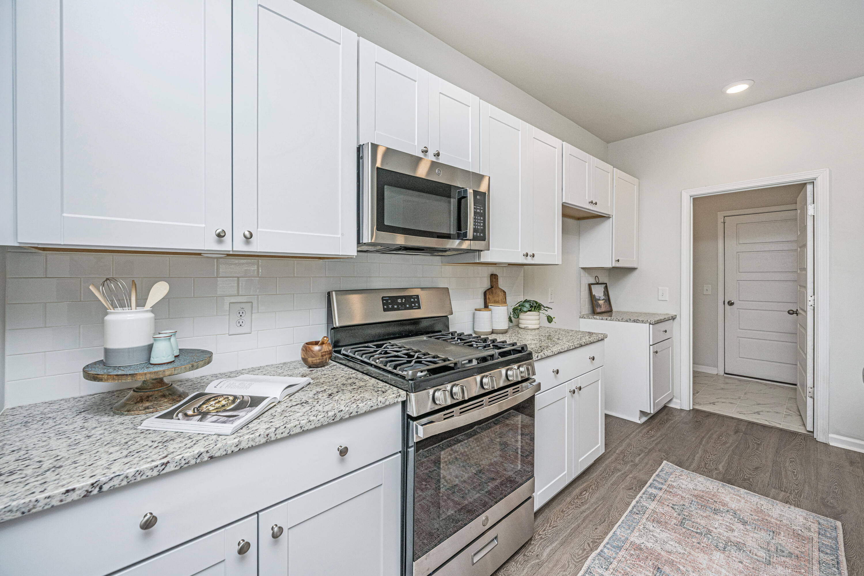 496 Minim Street Charleston, SC 29414 - Photo 5 of 43 496MinimSt013