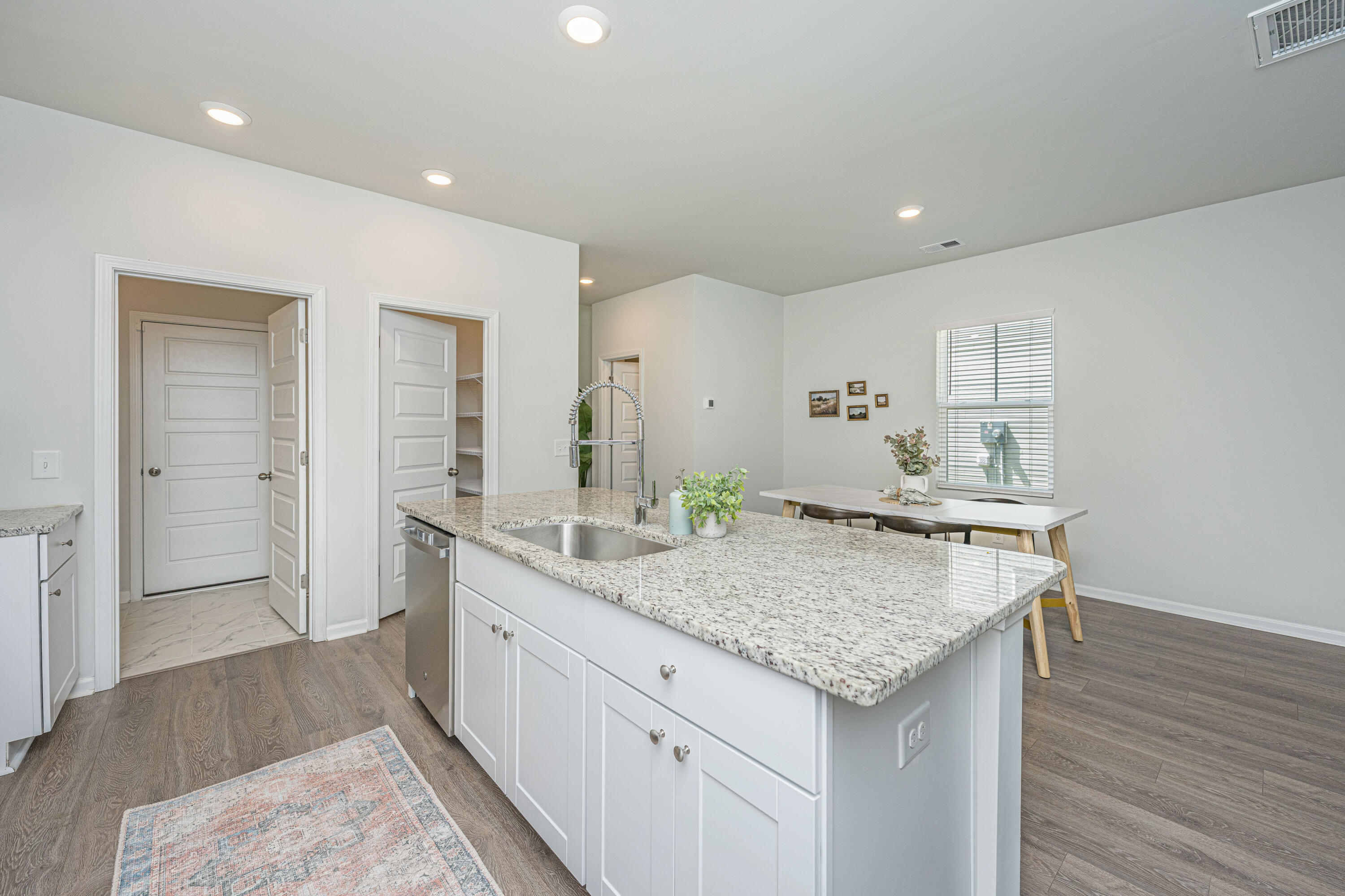 496 Minim Street Charleston, SC 29414 - Photo 7 of 43 496MinimSt014