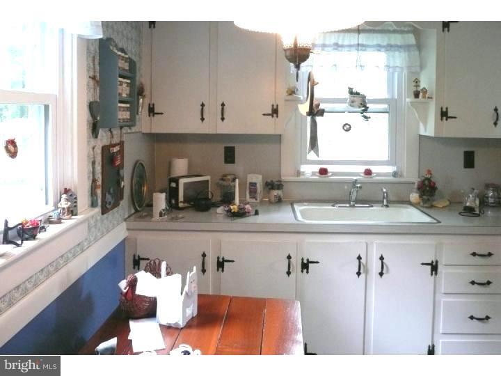 1785 Almshouse Road Jamison, PA 18929 - Photo 11 of 23 Kitchen