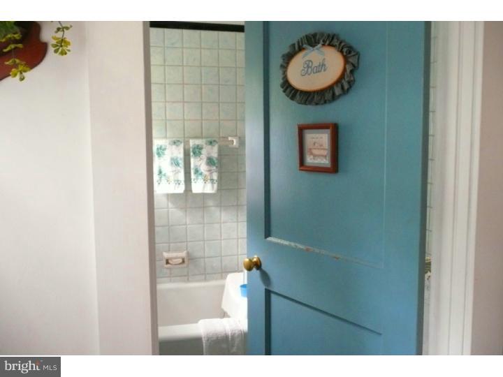 1785 Almshouse Road Jamison, PA 18929 - Photo 16 of 23 Bathroom