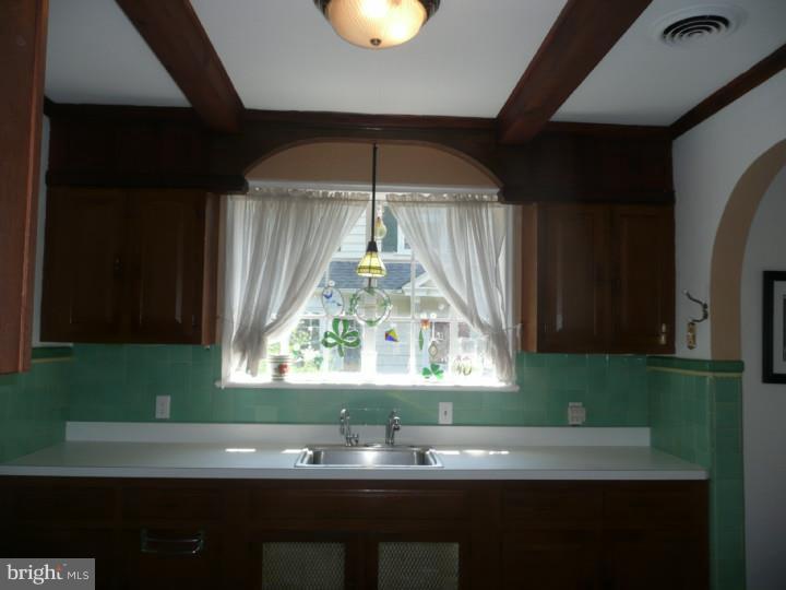 120 East Park Road Havertown, PA 19083 - Photo 18 of 24 Gallery Image 18