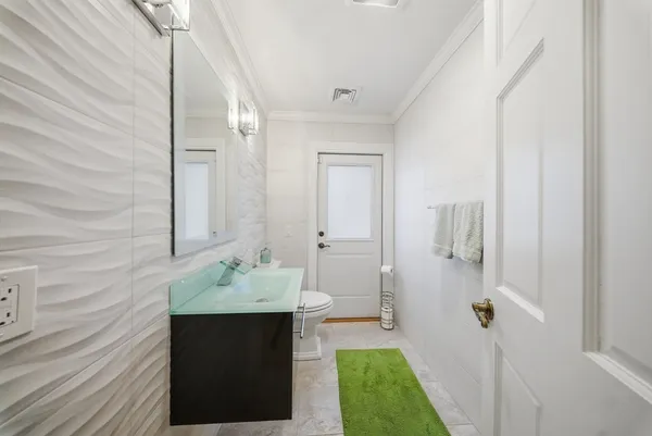 $1,495,000 | 329 Orchard Street, Millis, MA 02054