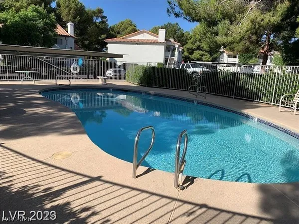 $1,400 | 2724 Otter Creek Court, Unit 101, Las Vegas, NV 89117