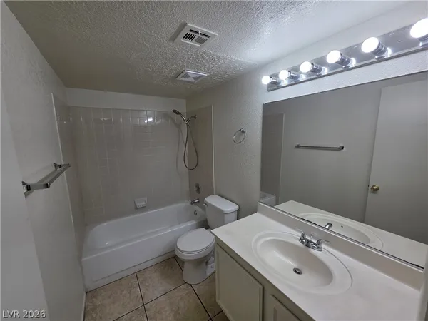 $1,375 | 2724 Otter Creek Court, Unit 101, Las Vegas, NV 89117