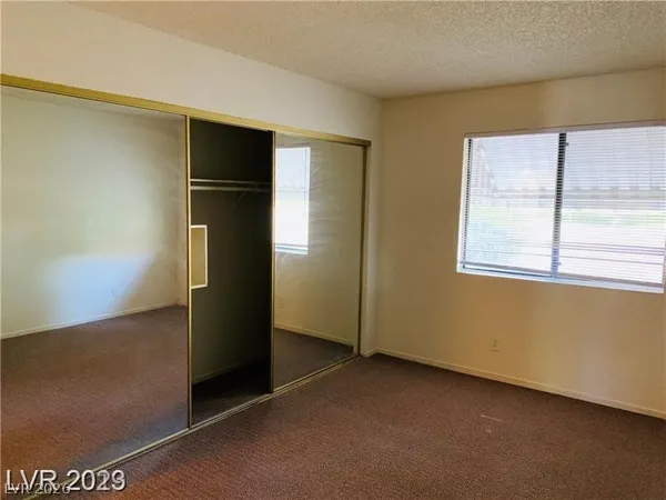 $1,400 | 2724 Otter Creek Court, Unit 101, Las Vegas, NV 89117