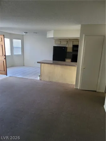 $1,400 | 2724 Otter Creek Court, Unit 101, Las Vegas, NV 89117