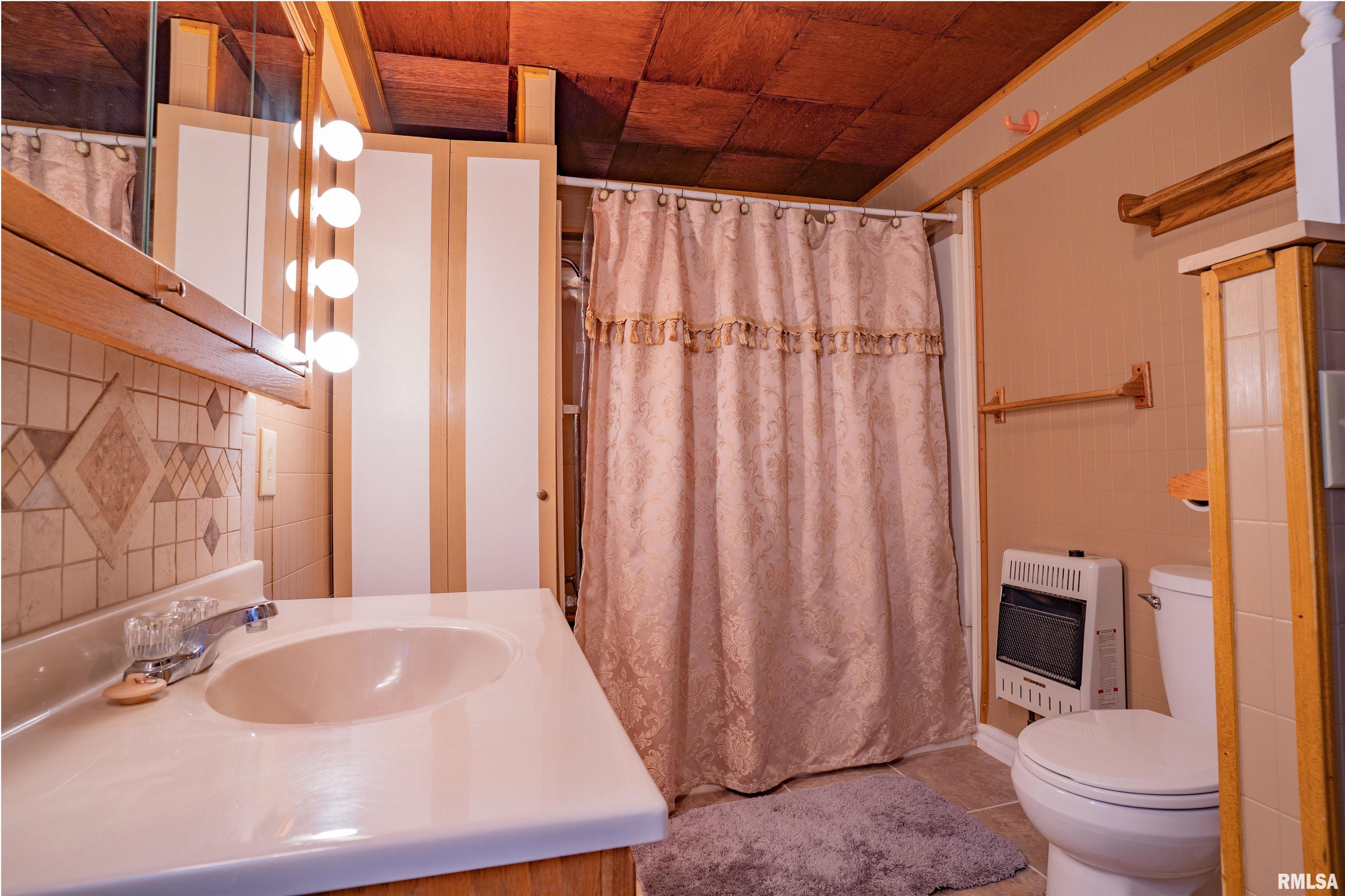 7904 Mcclellan Road Elmwood, IL 61529 - Photo 9 of 27 Gallery Image 9