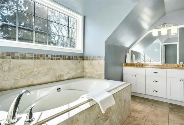 $3,000 | 1277 Blvd Lorraine Southwest, Atlanta, GA 30311