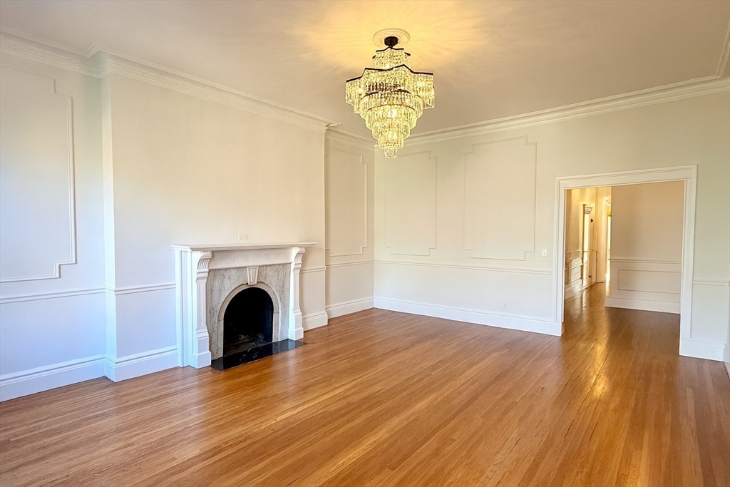 231 Beacon Street, Unit 3 Boston, MA 02116 - Photo 2 of 9
