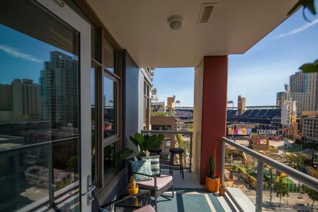 $699,900 | 427 Ninth Avenue, Unit 704, San Diego, CA 92101