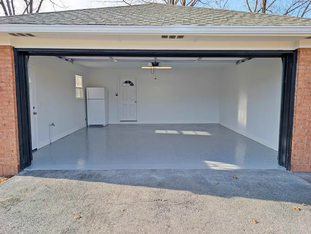 $2,350 | 103 Cherry Avenue, Grottoes, VA 24441