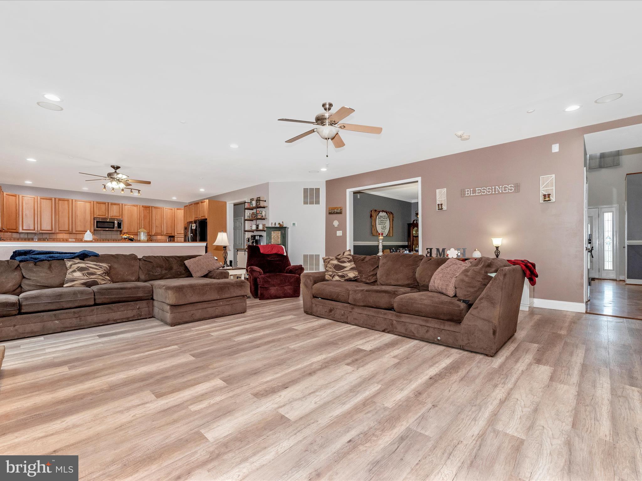 2987 Traceys Mill Road Manchester, MD 21102 - Photo 12 of 57 Family Room