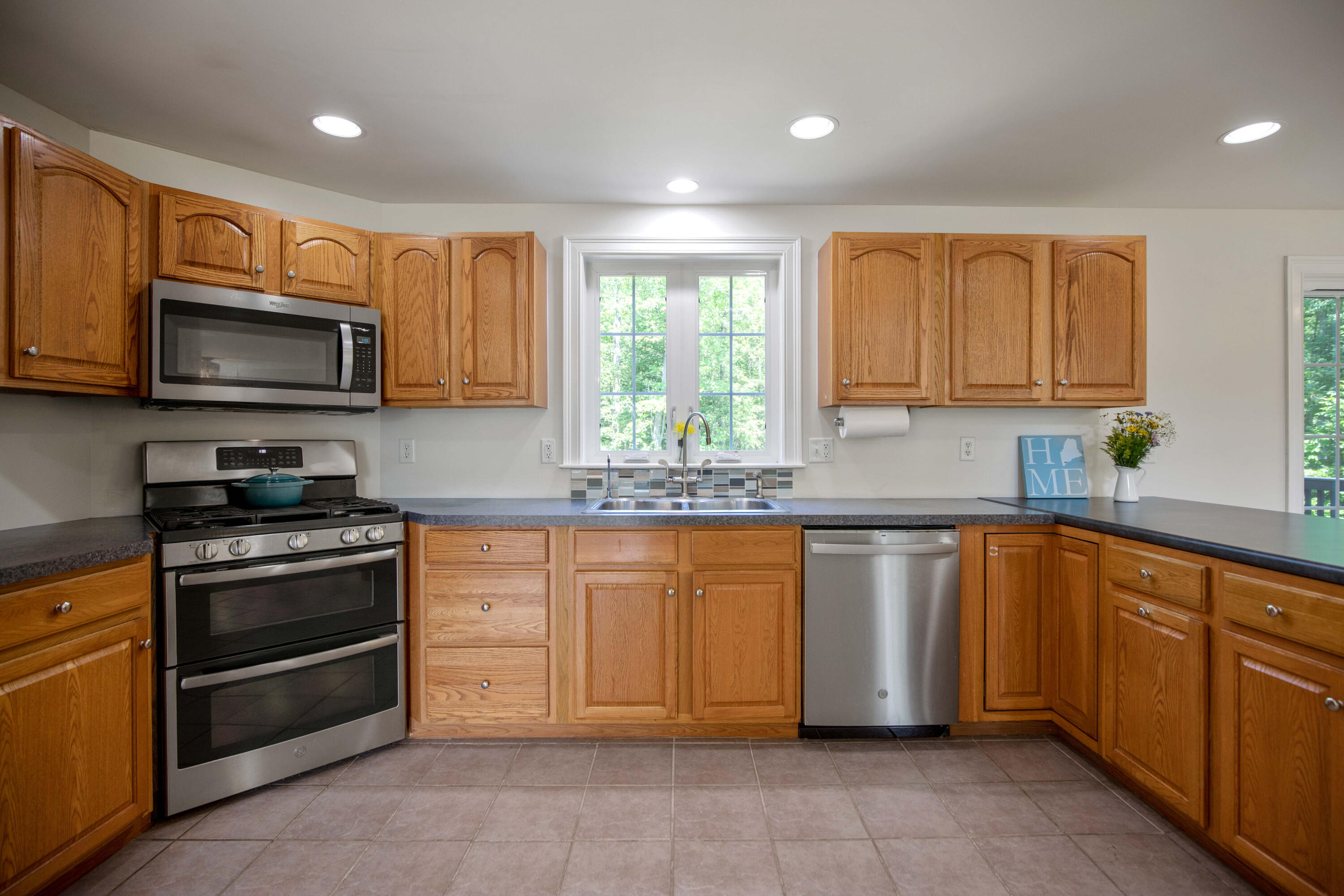 113 Dow Road Gorham, ME 04038 - Photo 6 of 26 113 Dow Road Gorham - 010