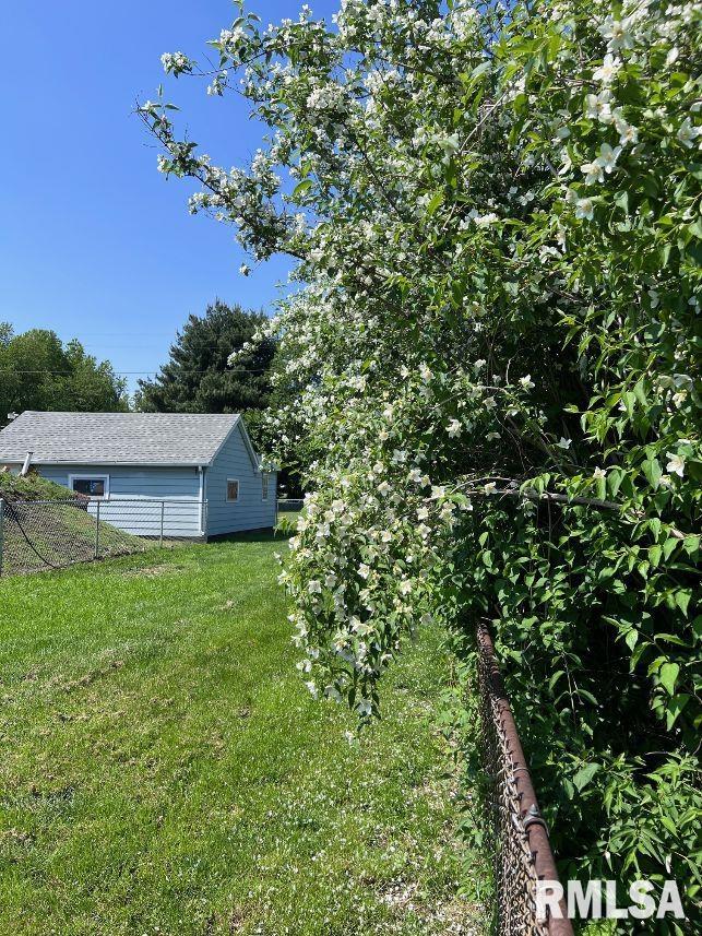 2829 East Sangamon Avenue Springfield, IL 62702 - Photo 11 of 39 Gallery Image 11