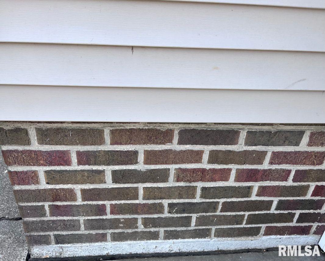 2829 East Sangamon Avenue Springfield, IL 62702 - Photo 13 of 39 Gallery Image 13