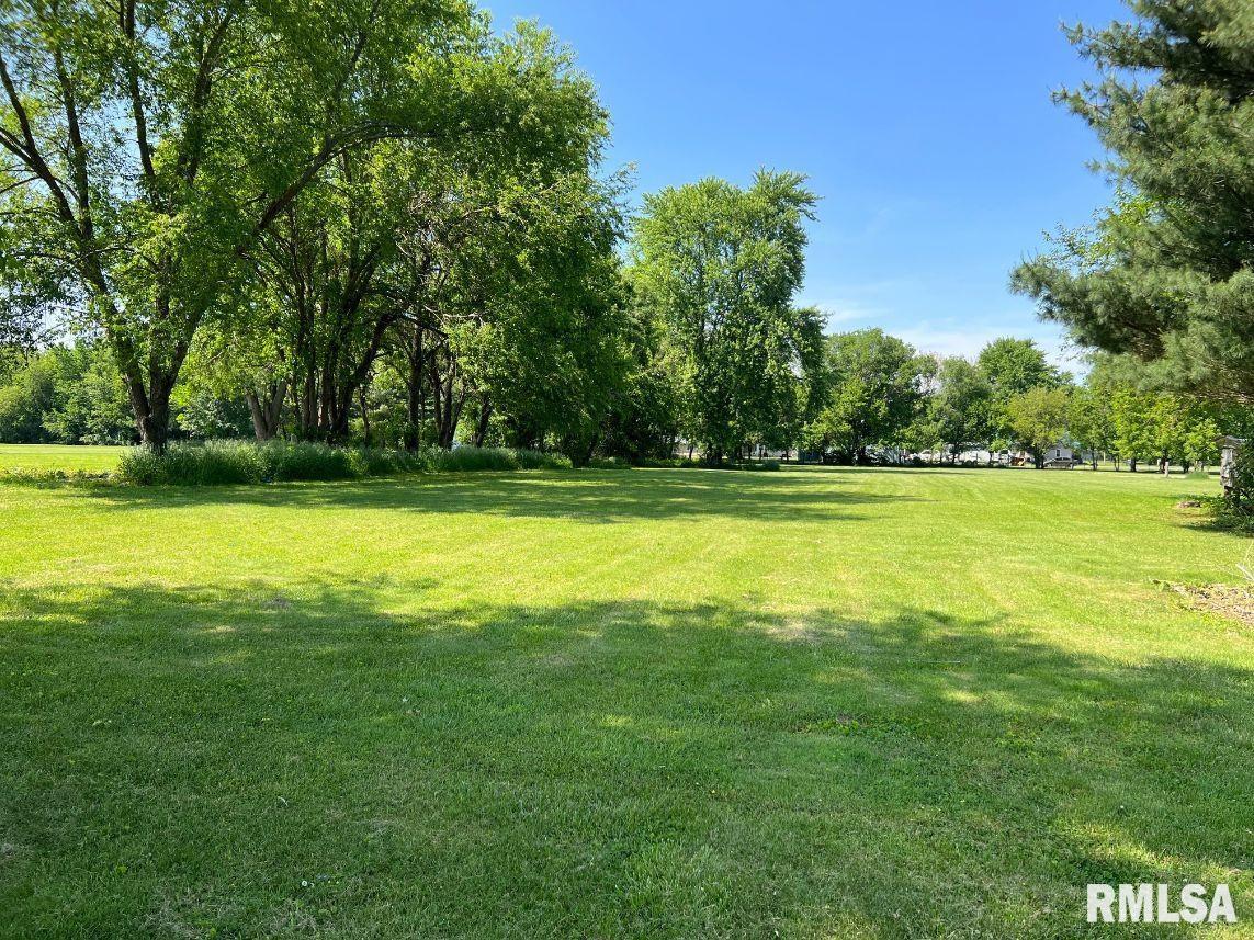 2829 East Sangamon Avenue Springfield, IL 62702 - Photo 16 of 39 Gallery Image 16
