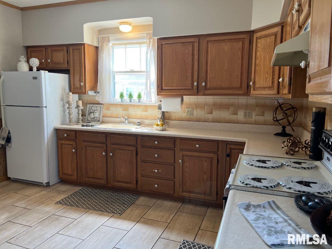 2829 East Sangamon Avenue Springfield, IL 62702 - Photo 24 of 39 Gallery Image 24