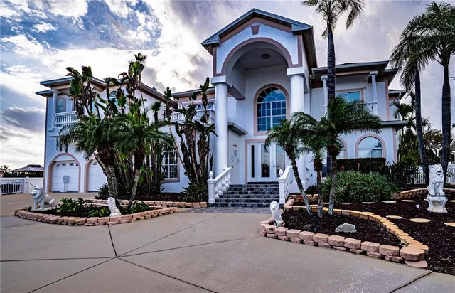 $1,490,000 | 3001 Crystal Beach Road, Winter Haven, FL 33880