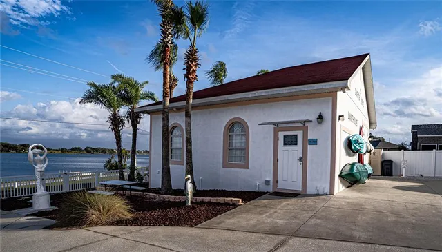 $1,490,000 | 3001 Crystal Beach Road, Winter Haven, FL 33880