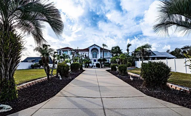 $1,490,000 | 3001 Crystal Beach Road, Winter Haven, FL 33880