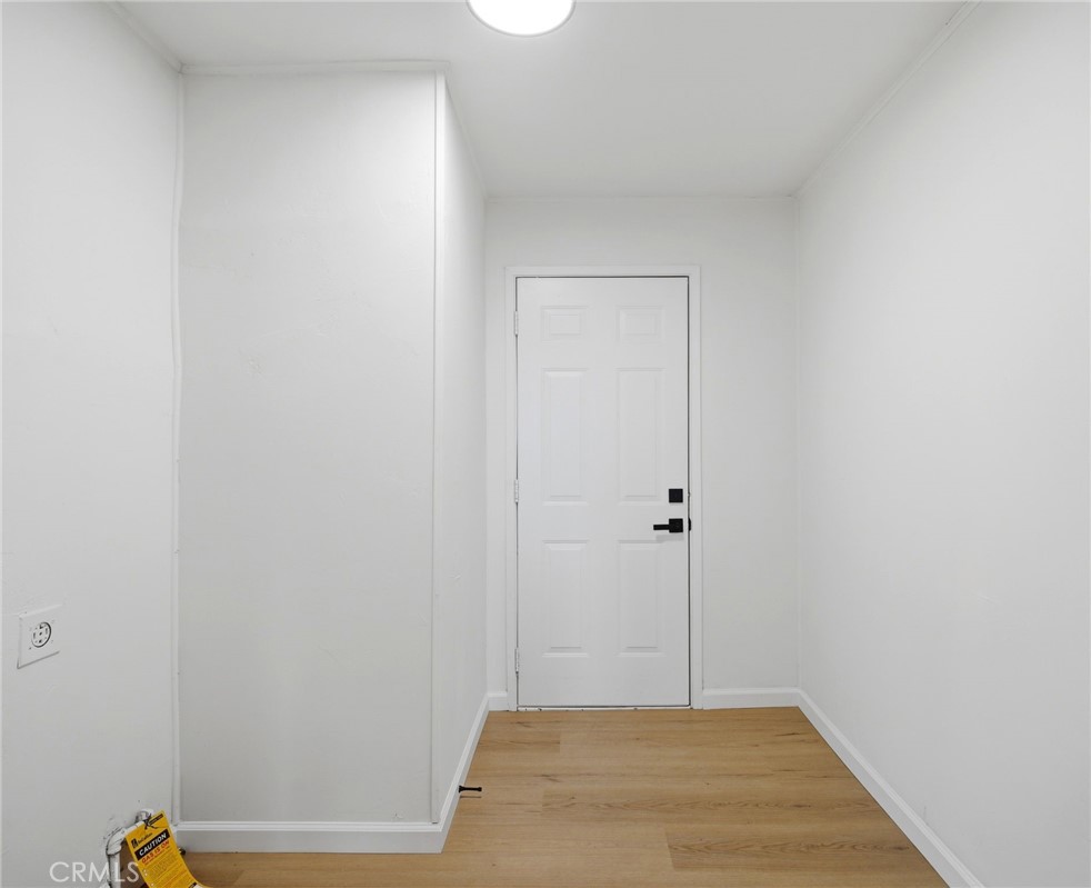33098 Finch Street Winchester, CA 92596 - Photo 25 of 36 a view of a room